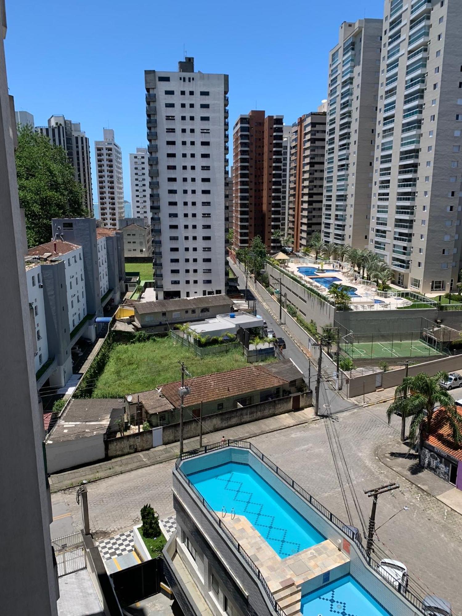 Apto Com Piscina 2 Quadras Da Praia Γκουαρούχα Εξωτερικό φωτογραφία
